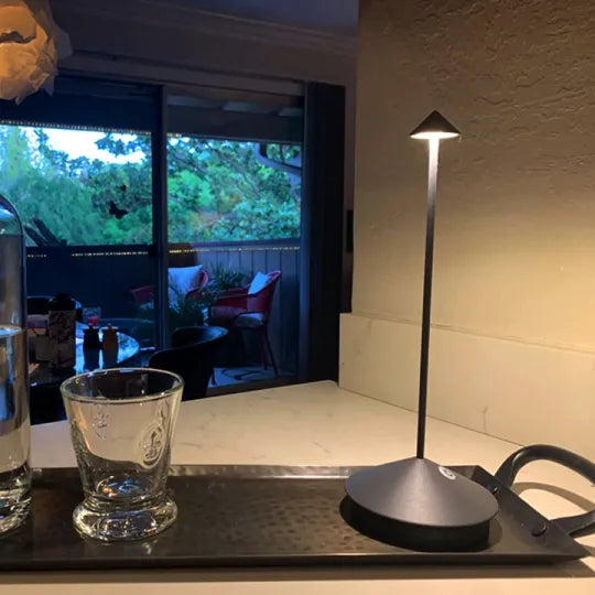 Draadloze LED-tafellamp - ModernLumin