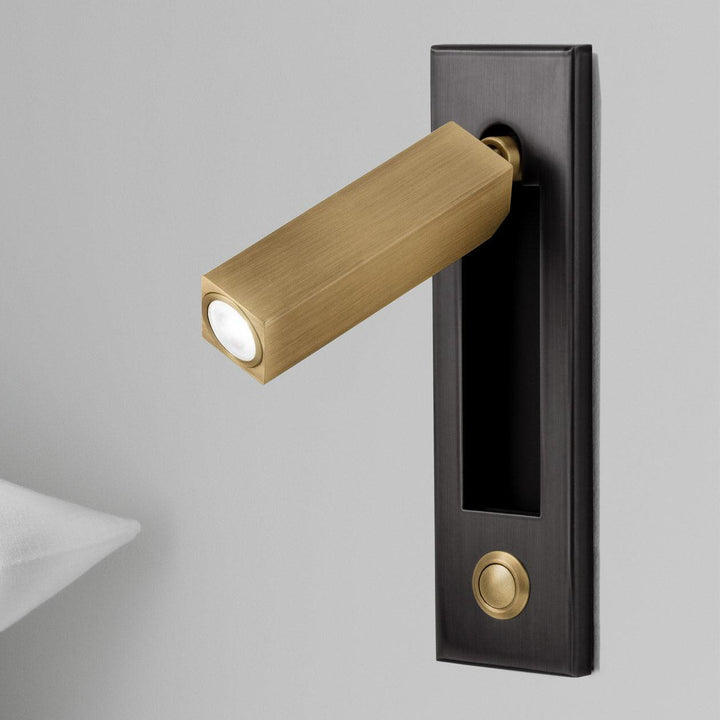 Slanke leeswandlamp voor opbouwmontage