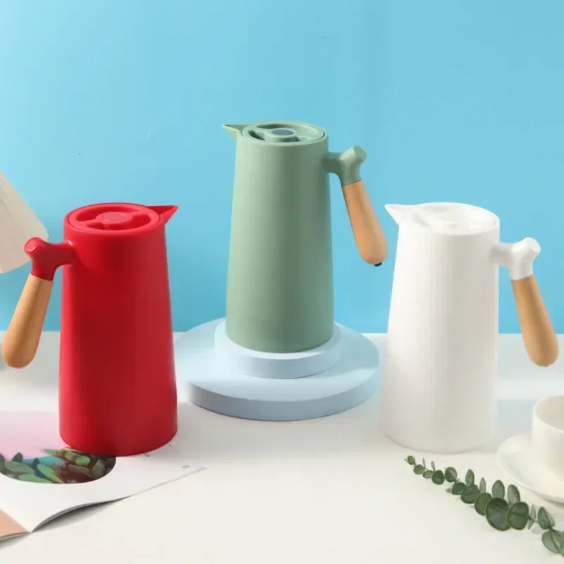 Stijlvolle thermosfles met langdurige warmte- & koudeisolatie – NordicTherm