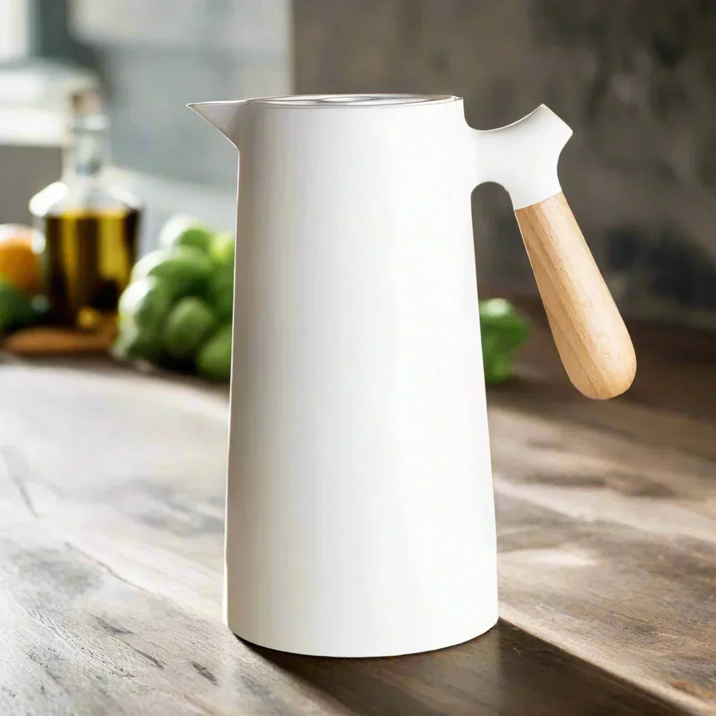 Stijlvolle thermosfles met langdurige warmte- & koudeisolatie – NordicTherm