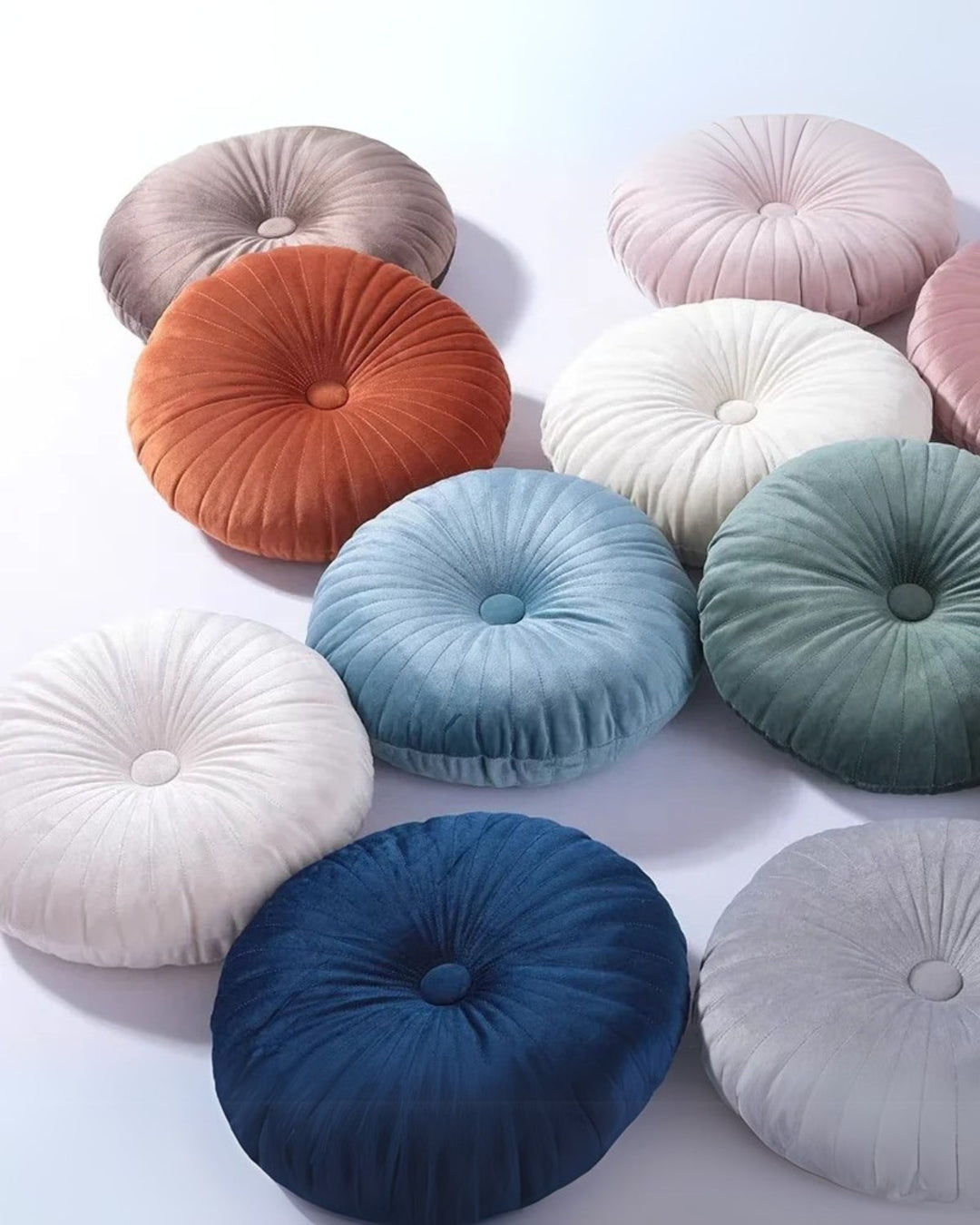 Poetica – Rond Kussen met Modern Design