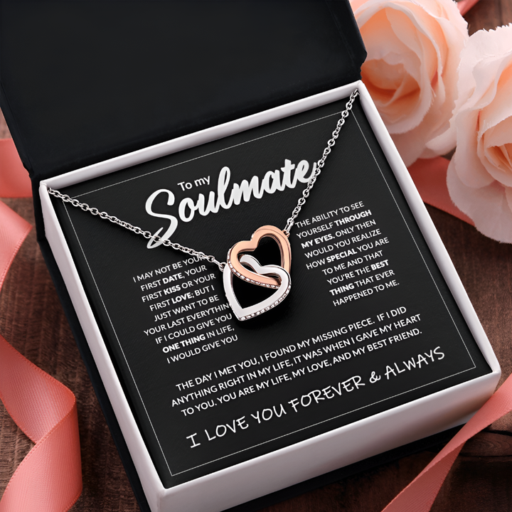 Damesketting met twee hartenhanger