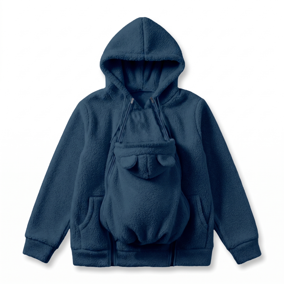 Knusse fleece hoodie om een baby in te dragen met voorvak