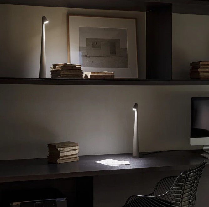 Draagbare tafellamp met instelbare helderheid, compacte verlichting