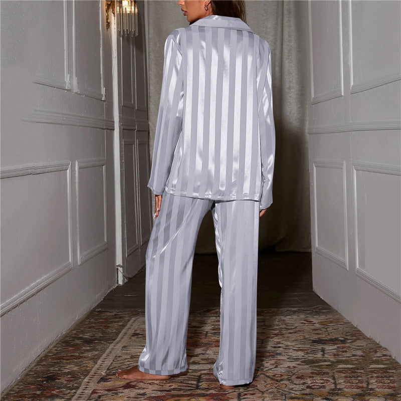 Luxueuze zijden pyjama voor dames – Nina