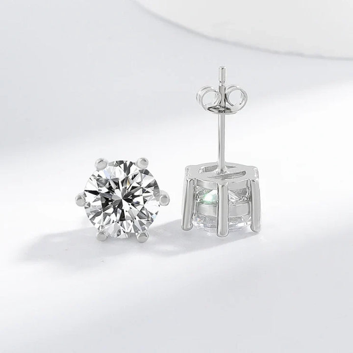 Elegante oorbellen van wit goud met subtiele glans