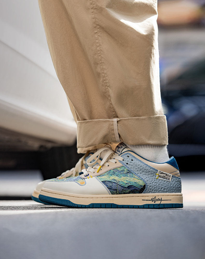 Artistieke uniseks sneakers met sterrennacht-design en comfortabele zool - Lior
