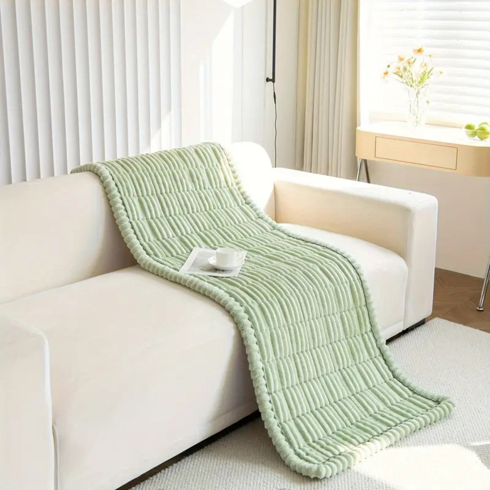 Pluche bankhoes met elegante geplooide randen