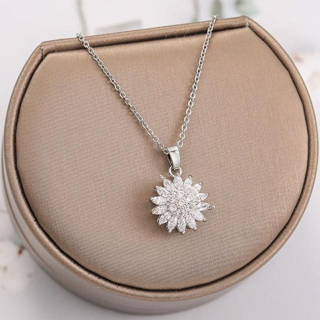 GoldenBloom Verstelbare Ketting | Draaiende Zonnebloemhanger voor Tijdloze Elegantie