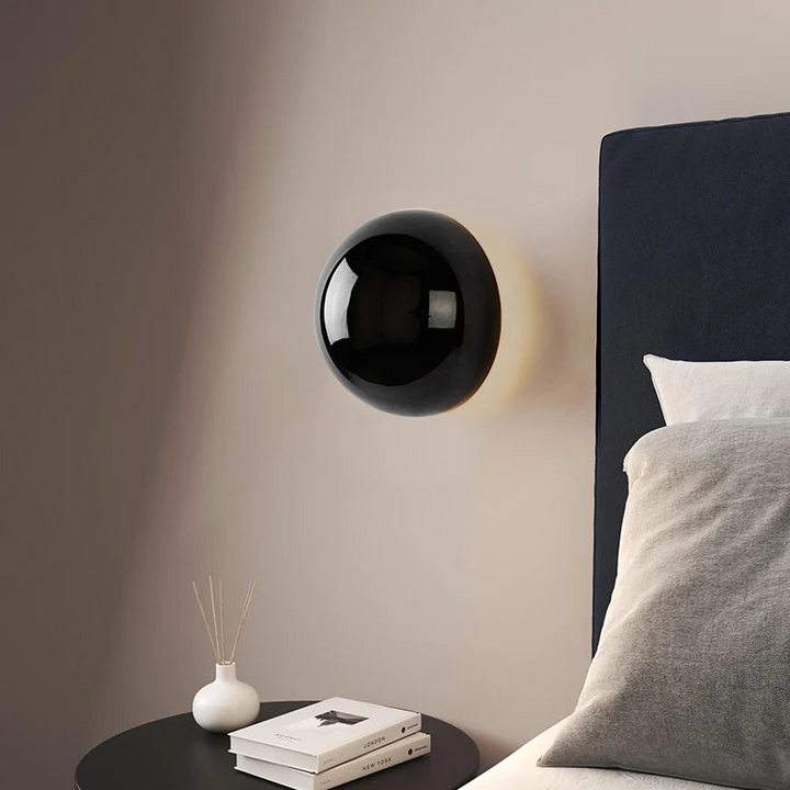 Wandlamp met retro-architectonische look – NovaLux
