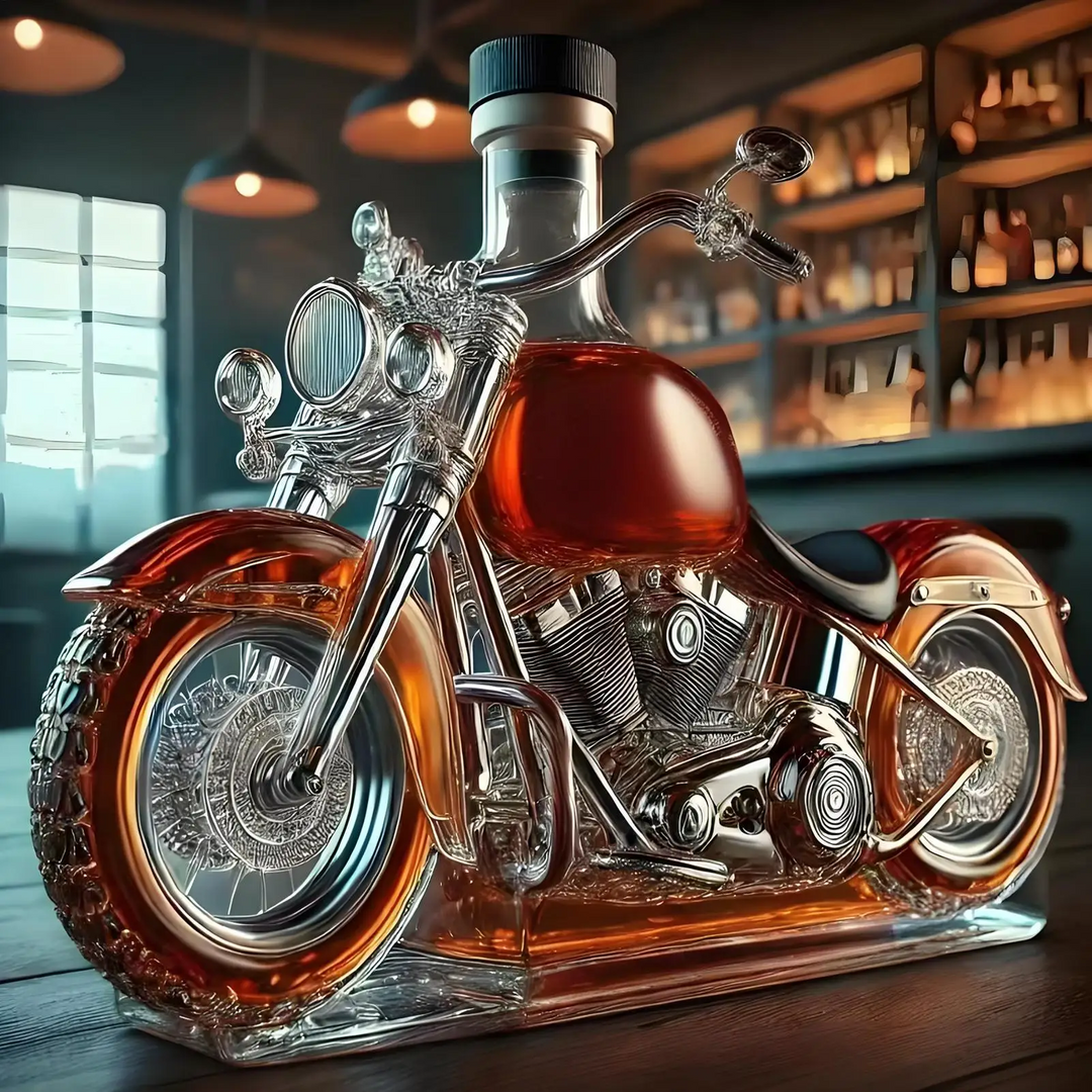 Whiskeykaraf in de Vorm van een Harley Motor voor de Thuisbar