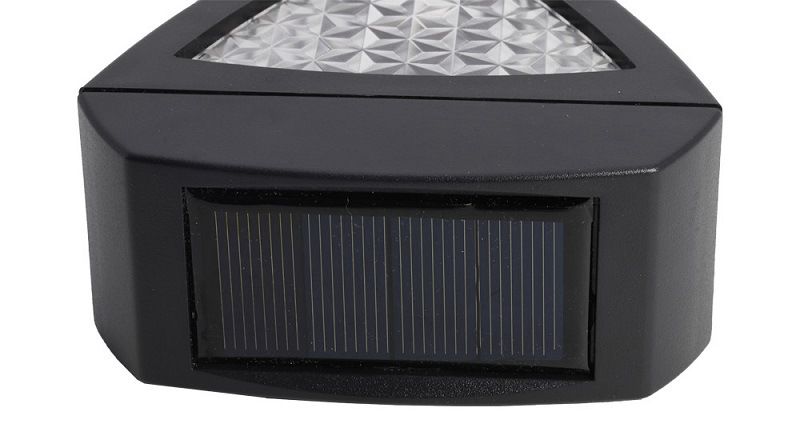 Elegante solar wandlamp voor terras en oprit