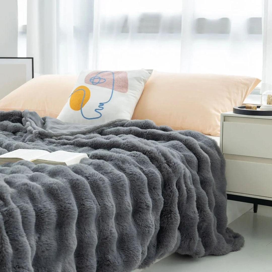 Omkeerbare gezellige plaid, getextureerd woonaccent voor alle seizoenen