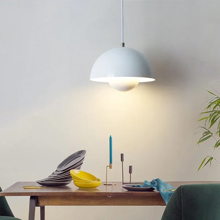 Minimalistische hanglamp voor aan het plafond, strak ontwerp, sfeerverlichting