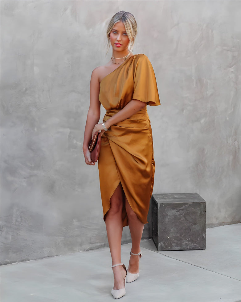 Asymmetrische Off-Shoulder Jurk met Elegante Snit