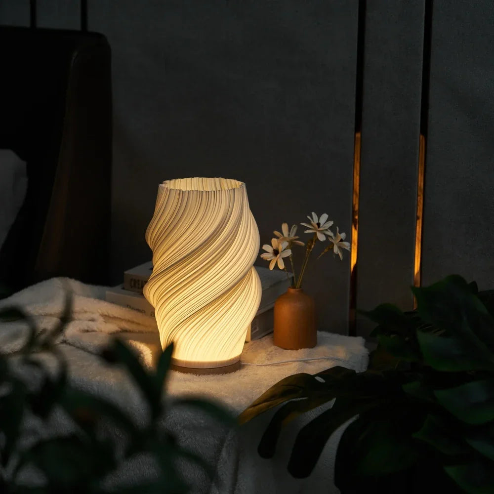 Eigentijdse accentlamp, stijlvol golfontwerp met instelbare gloed