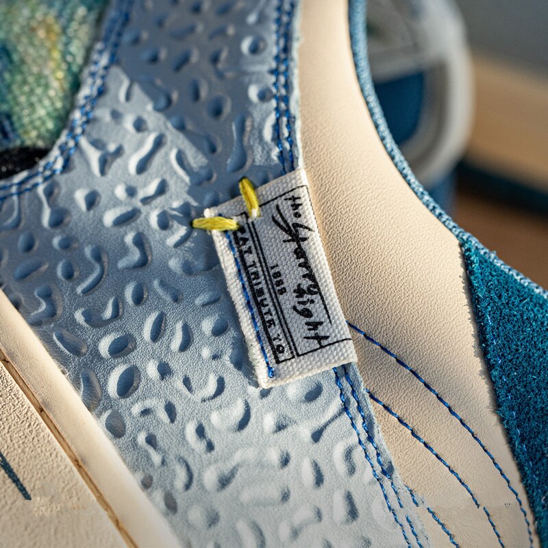 Artistieke uniseks sneakers met sterrennacht-design en comfortabele zool - Lior