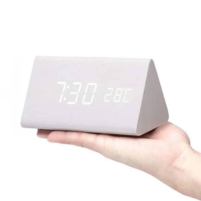 Elegante LED-houten klok met spraakbesturing