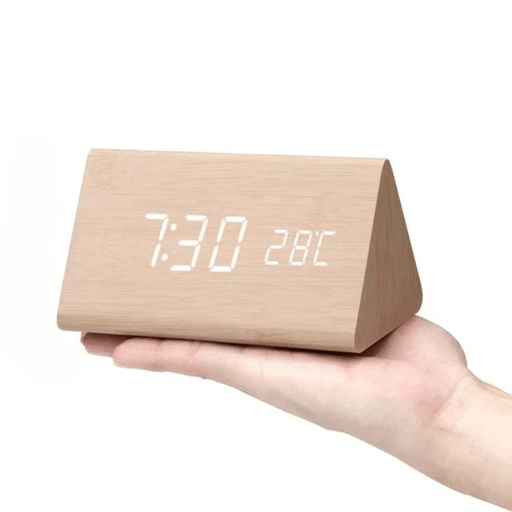 Elegante LED-houten klok met spraakbesturing