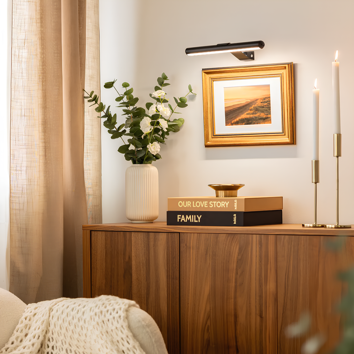 Wandlamp in galeriestijl