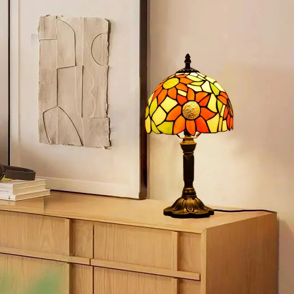 Antieke Lamp van Gekleurd Glas - Tijdloze Elegantie & Vakmanschap
