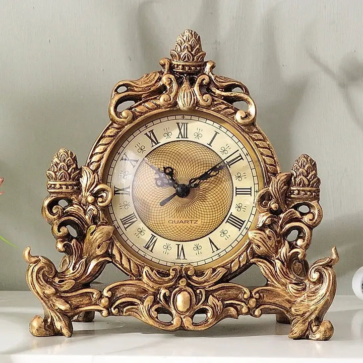 VintageEra - Stille Retro Hars Tafelklok Met Antiek Design