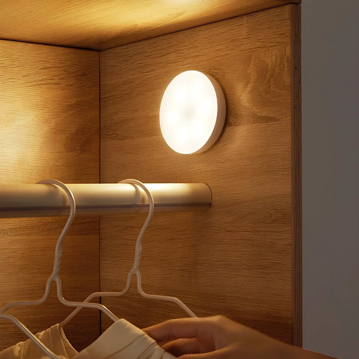 Lamp met automatische bewegingsdetectie, compacte binnenverlichting