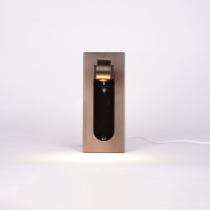 BrightGlow - Verstelbare LED Nachtlamp Met Modern Design