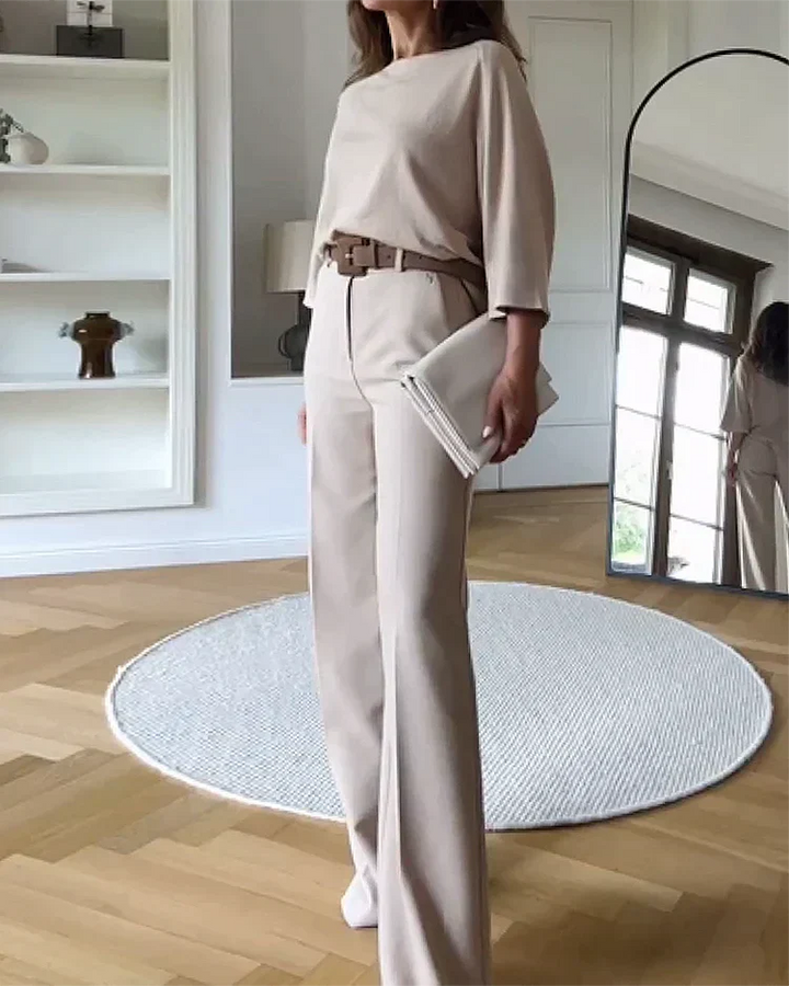Casual Tweedelige Set met Riem en Elegante Pasvorm