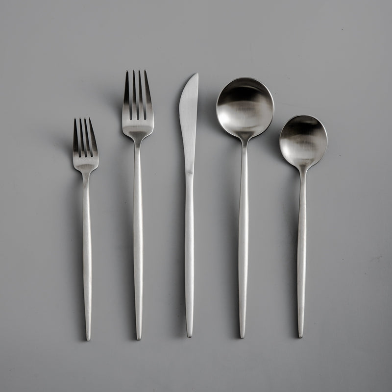 Minimalistisch Bestek voor Moderne Tafels - PureSet