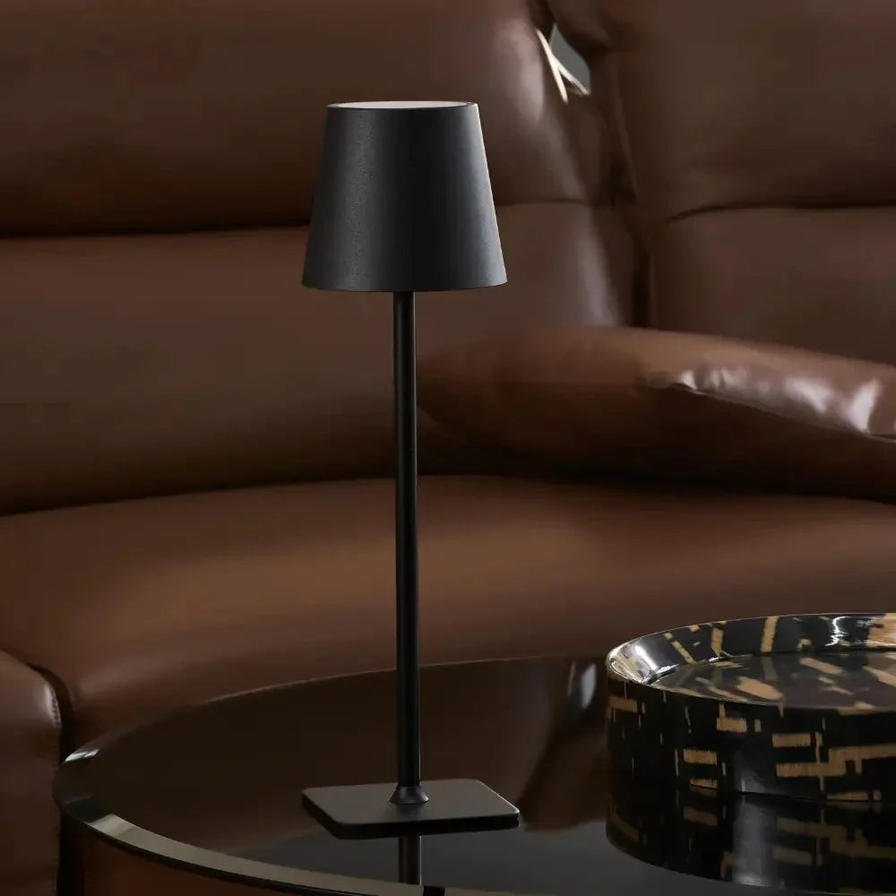 Hoge dimbare tafellamp, oplaadbare LED-lamp met aanraakbediening