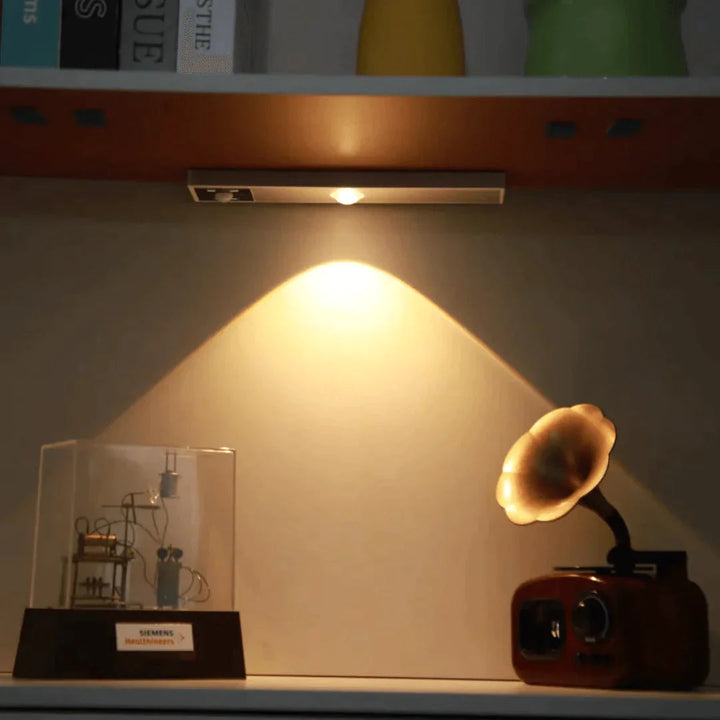 BrightBeam - LED Sensor Lamp | Draadloze Bewegingssensor Verlichting