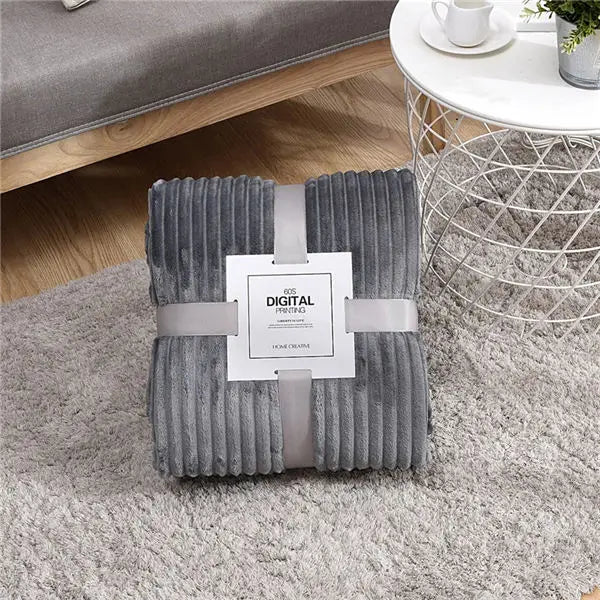 CozyVibe - Gestreepte Flanellen Deken Voor Warmte en Stijl