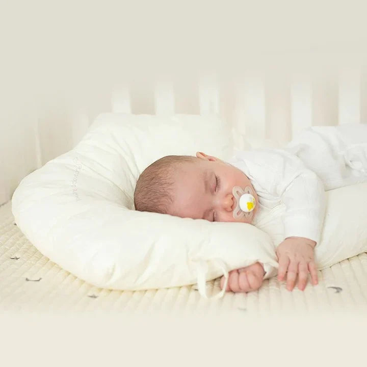 BabyCloud - Knuffelbaar Babykussen Voor Veilig En Comfortabel Slapen