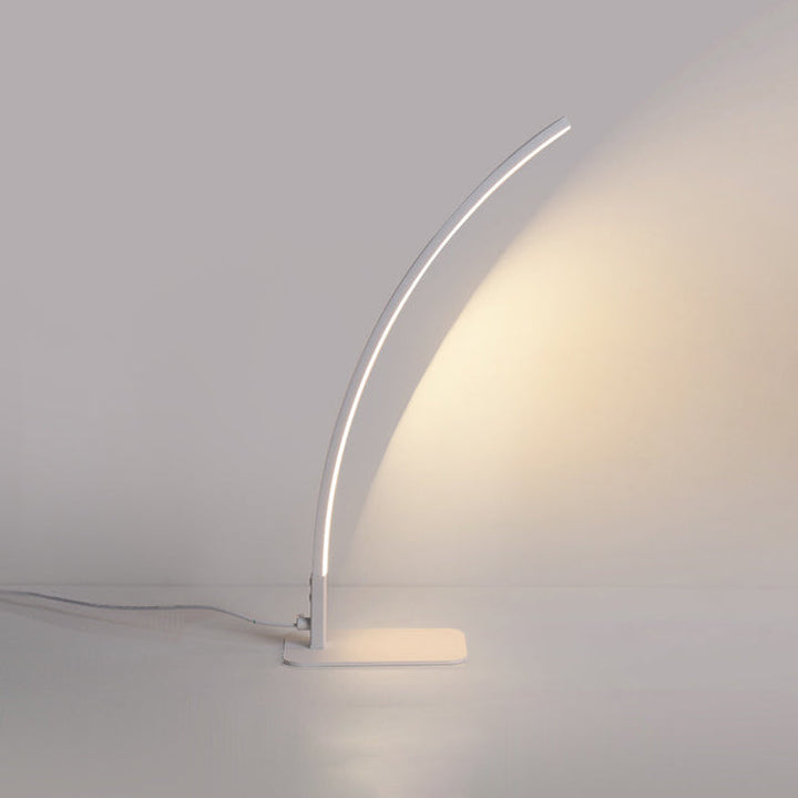 BrightGlow - Minimalistische USB LED Bureaulamp met Verstelbare Verlichting