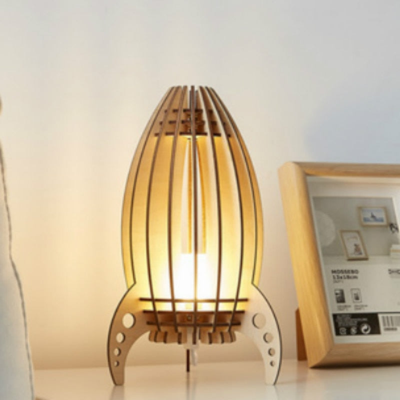 RocketLight - Handgemaakte Houten Nachtlamp Voor Unieke Ruimte Sfeer