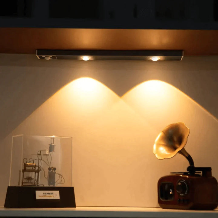 BrightBeam - LED Sensor Lamp | Draadloze Bewegingssensor Verlichting