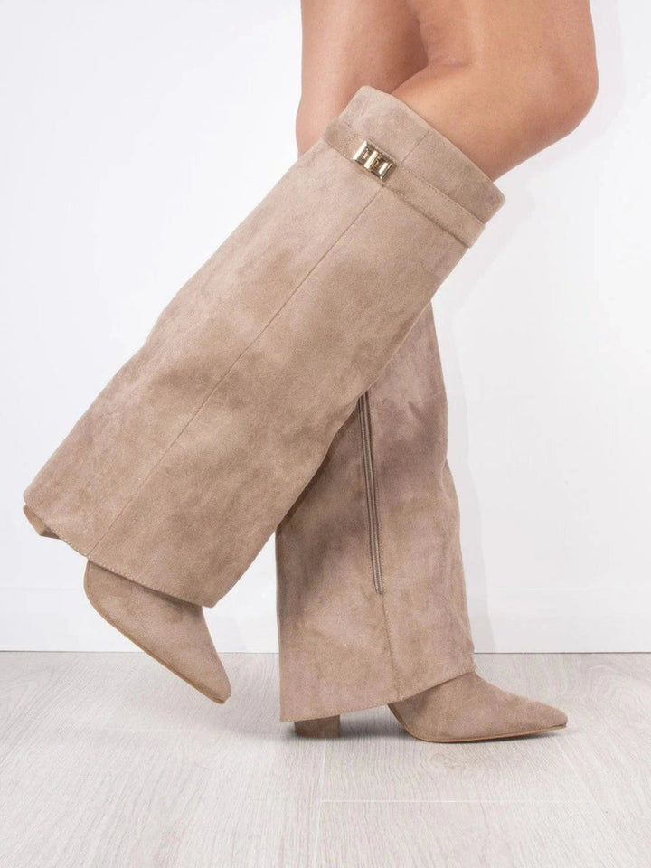 Elegante damesschoenen van hoge kwaliteit – gouden details