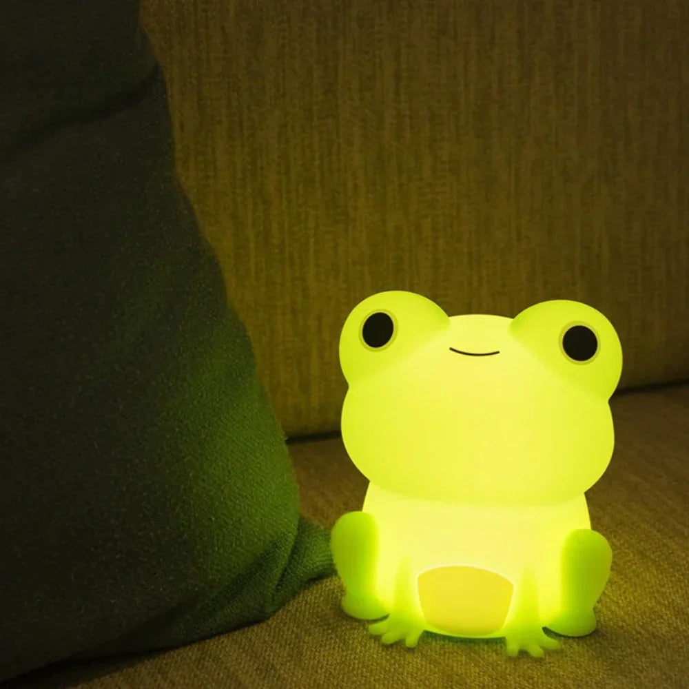 Schattig nachtlampje met figuurtje voor naast je bed, touchbediening, oplaadbare lamp