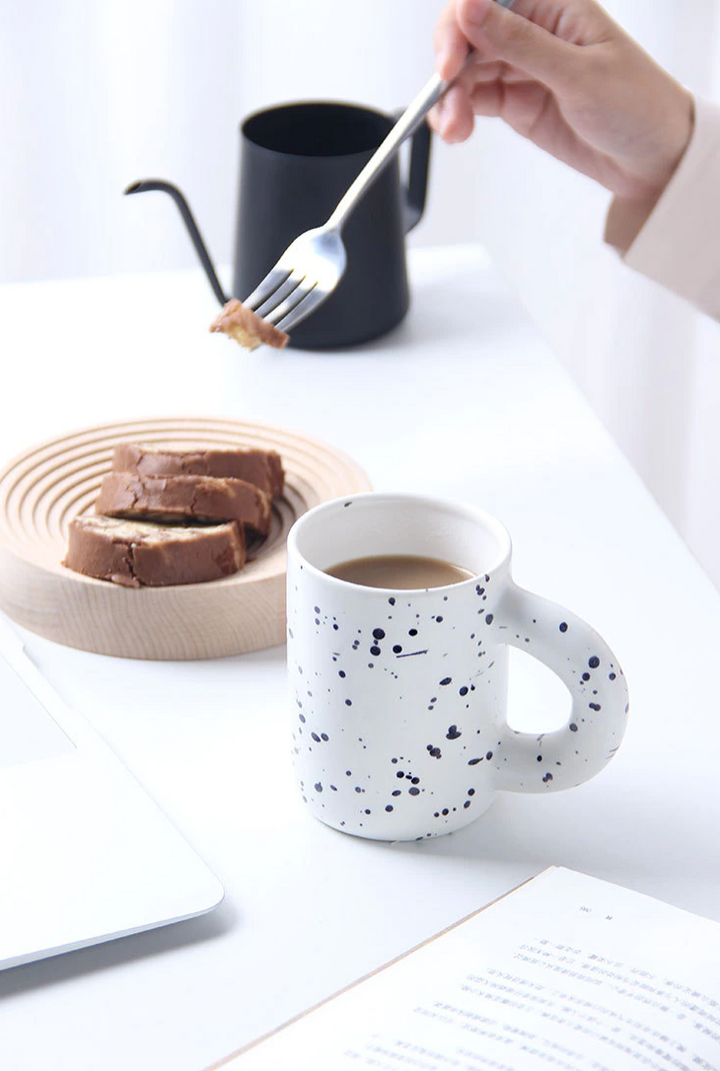 Eleganza - Luxe Porseleinen Kopje met Modern Geometrisch Design