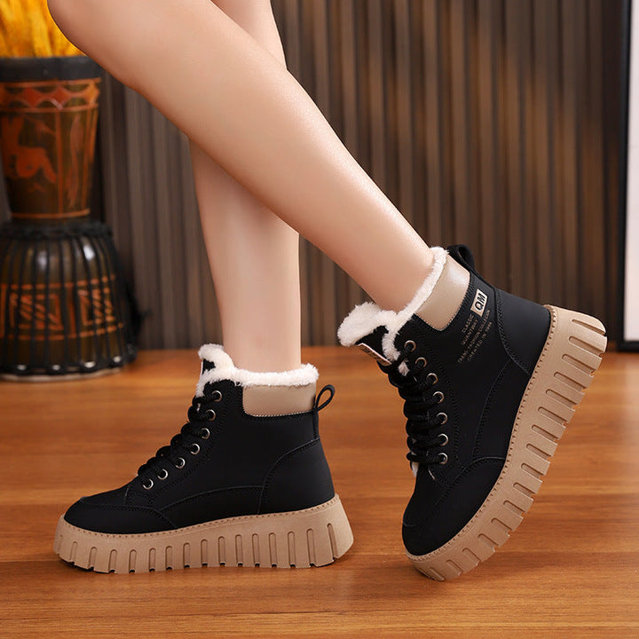 Gevoerde veterboots dames met fleece en dikke rubberzool