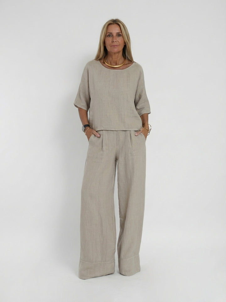 Luchtig Tweedelig Damesset Met Wijde Broek