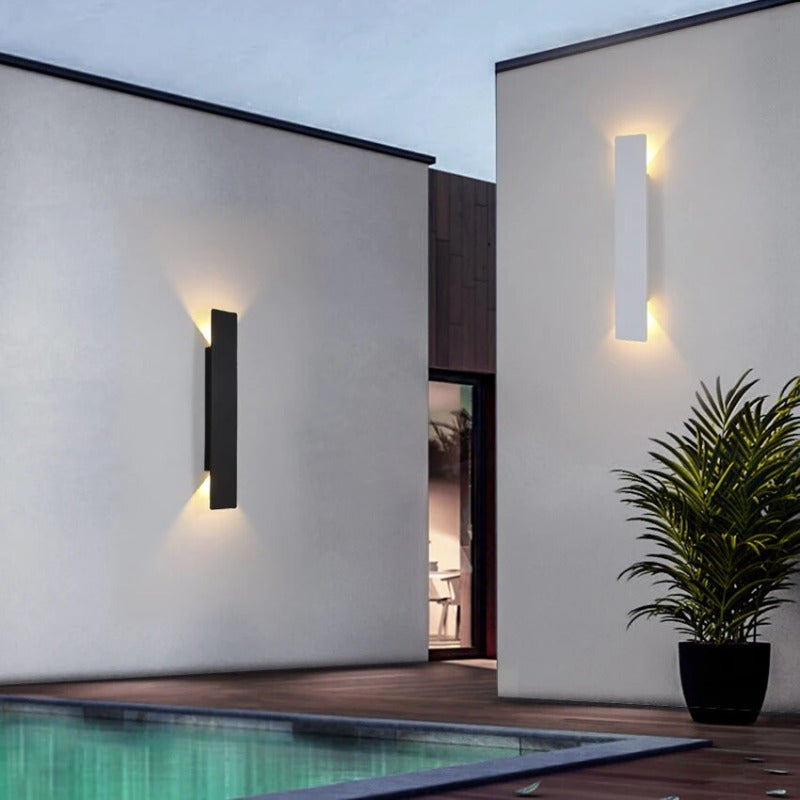 Led-wandlamp voor buiten strakke moderne buitenverlichting met licht omhoog en omlaag