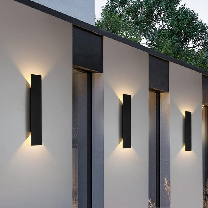 Led-wandlamp voor buiten strakke moderne buitenverlichting met licht omhoog en omlaag
