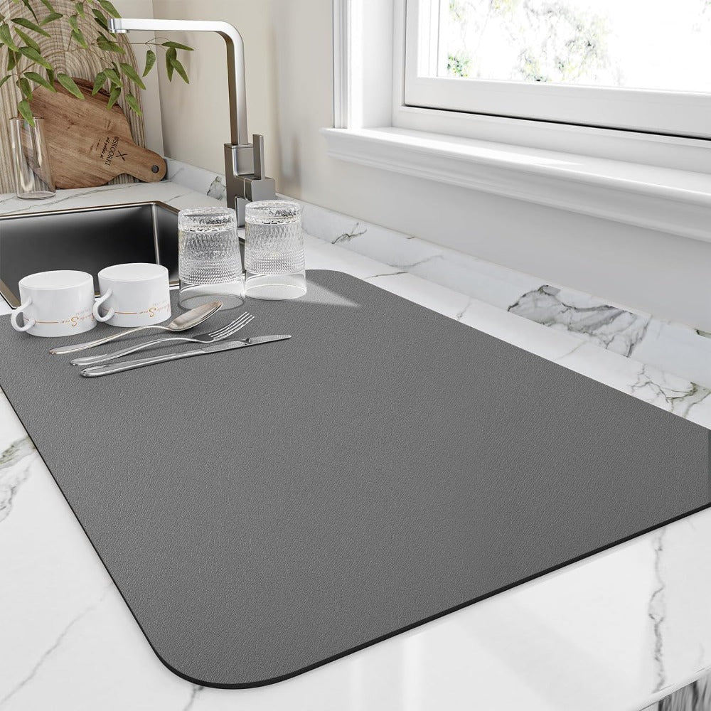 Sneldrogende afdruipmat voor de keuken met absorberend ontwerp