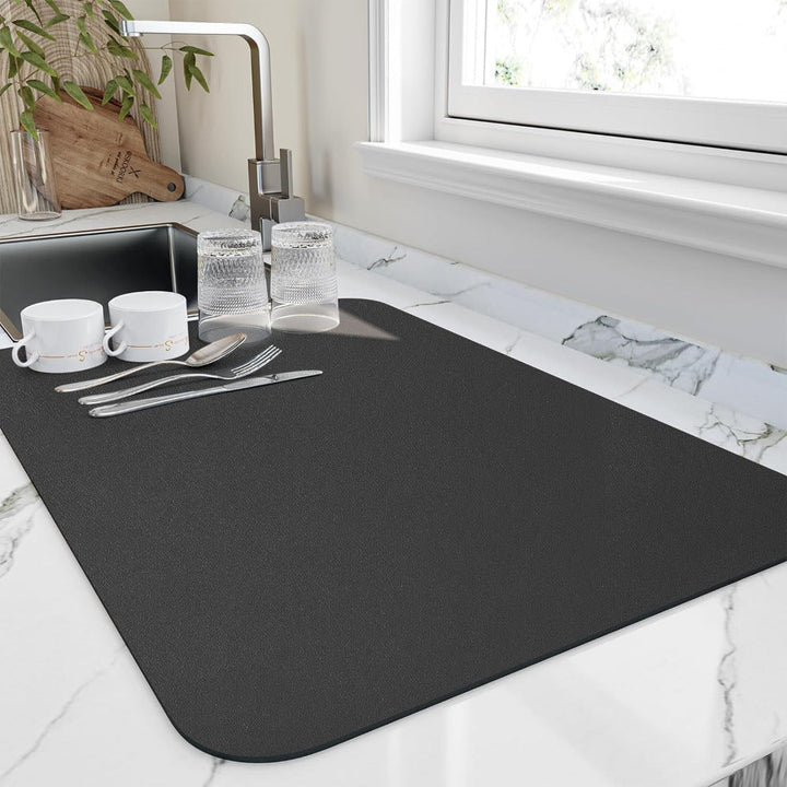 Sneldrogende afdruipmat voor de keuken met absorberend ontwerp