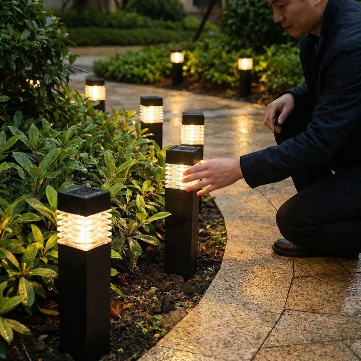 Led-prikspots op zonne-energie voor paden