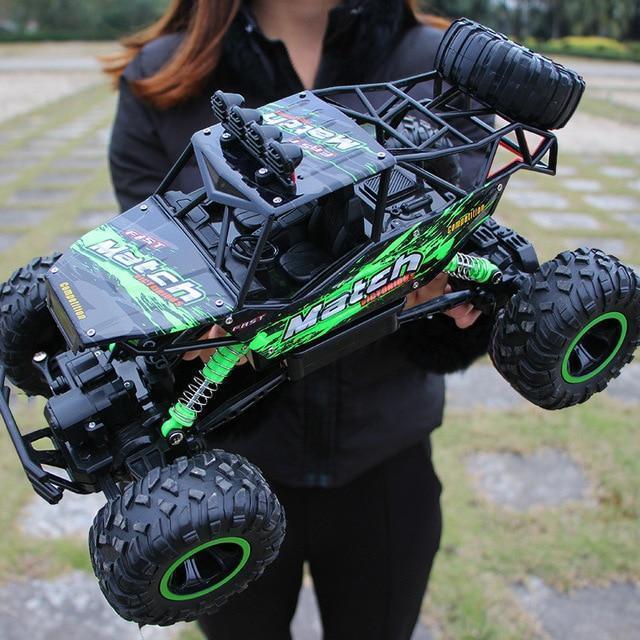 Radiografisch bestuurbare 4x4 offroad monstertruck