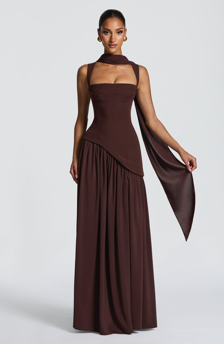 Vloeiende chiffon maxi-jurk met veterdetail op de rug