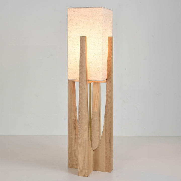 Vloerlamp in walnoothout | Minimalistisch en gezellig